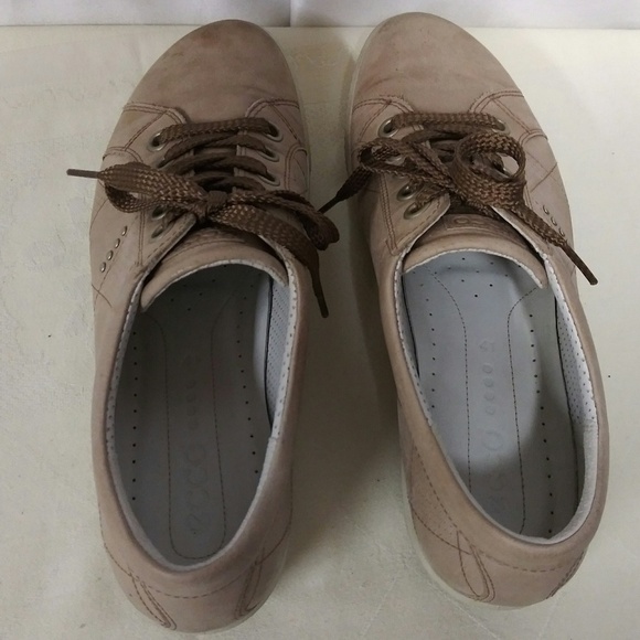 𝅺ECCO Tan Diamond Stitched Leather Upper Round Toe Lace Up Low Top Sneaker Shoe - Picture 5 of 8